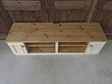tv board 27-3 43 Y-T.jpg